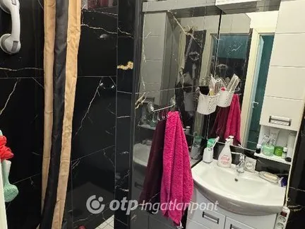 Eladó lakás Pápa 32 nm