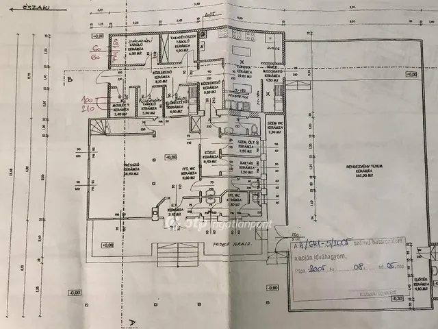 Eladó ház Nagygyimót 383 nm