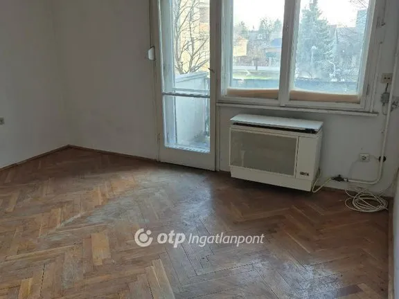 Eladó lakás Pápa 59 nm