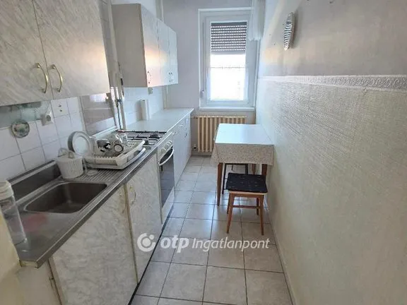 Eladó lakás Pápa 53 nm