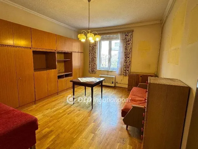 Eladó lakás Pápa 52 nm
