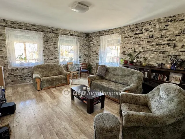 Eladó ház Mihályháza 164 nm