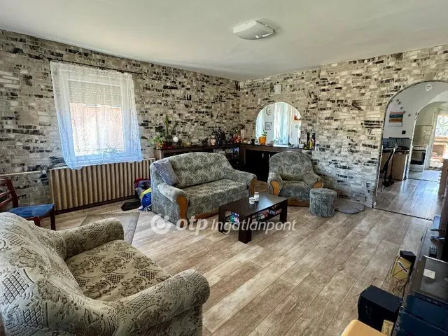 Eladó ház Mihályháza 164 nm