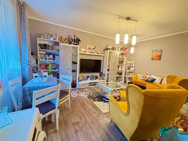 Eladó ház Gyarmat 67 nm