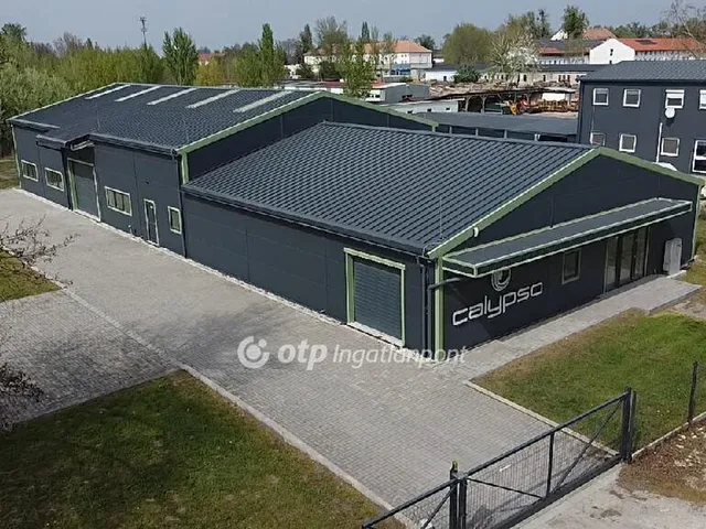 Eladó kereskedelmi és ipari ingatlan Pápa 609 nm