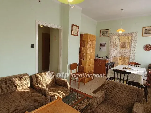 Eladó ház Devecser 75 nm