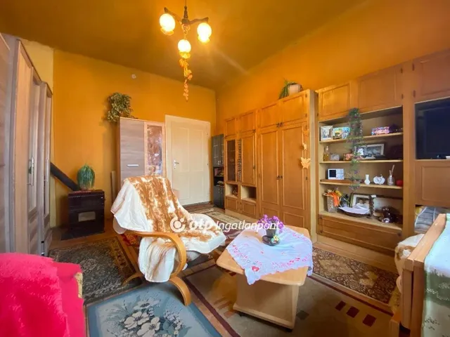 Eladó lakás Pápa 29 nm