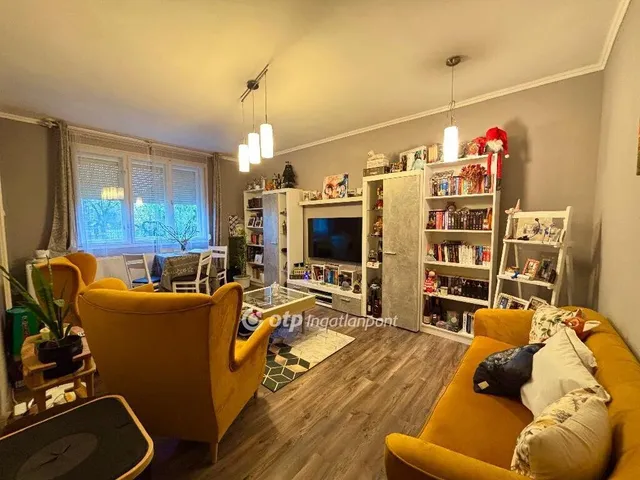 Eladó ház Gyarmat 67 nm