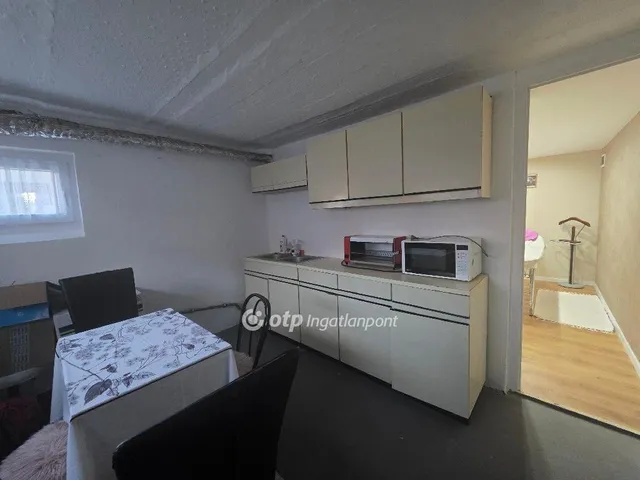 Eladó lakás Pápa 115 nm