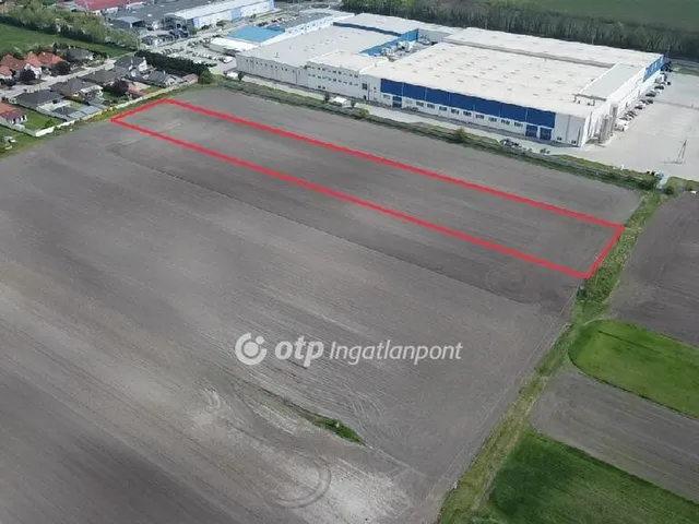 Eladó mezőgazdasági ingatlan Pápa 5480 nm