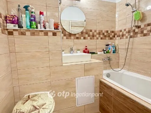 Eladó lakás Pápa 42 nm