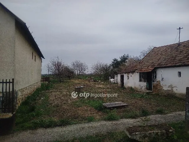 Eladó ház Csót 55 nm