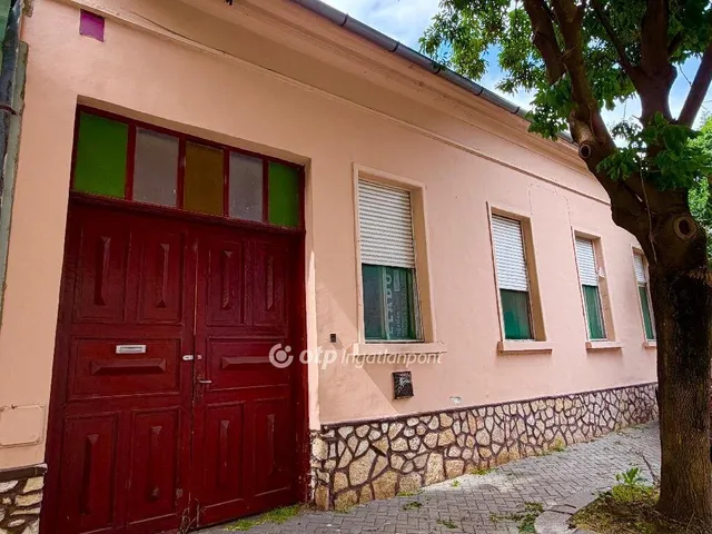 Eladó ház Pápa 142 nm