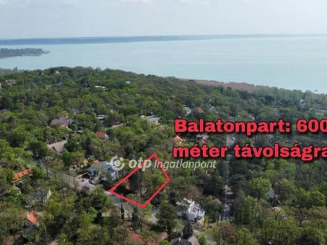 Eladó nyaraló Balatonalmádi 42 nm
