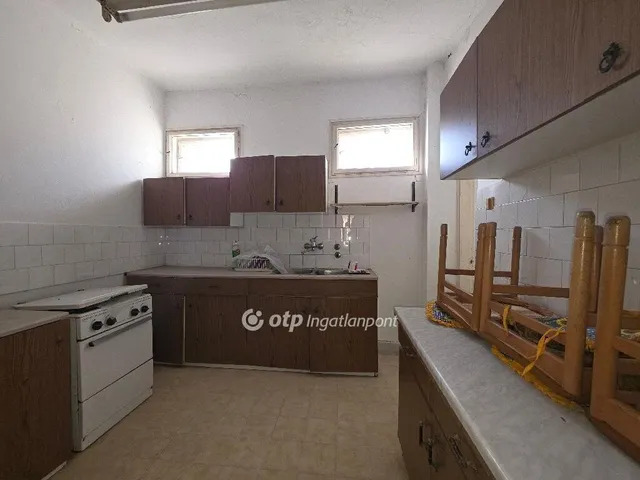 Eladó ház Pápa 82 nm