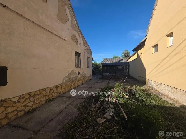 Eladó ház Pápa 82 nm