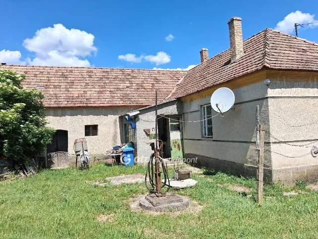 Eladó ház Csögle 90 nm