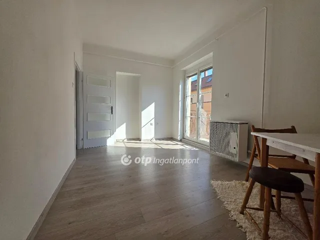 Eladó lakás Pápa 50 nm