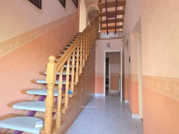 Eladó ház Pápa 290 nm