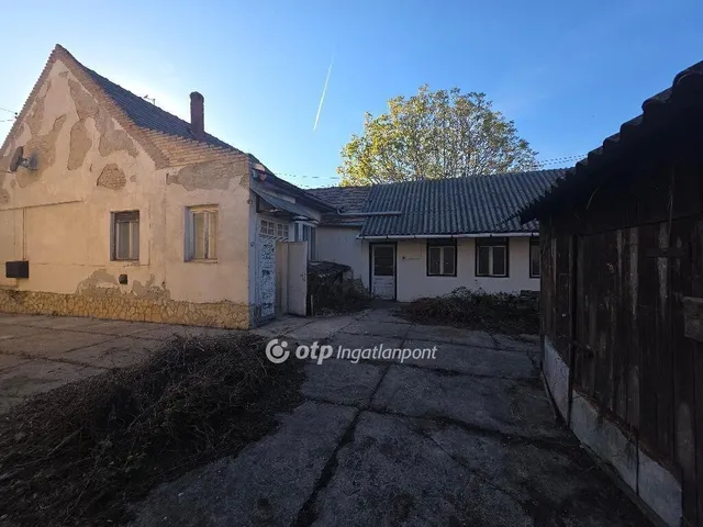Eladó ház Pápa 82 nm