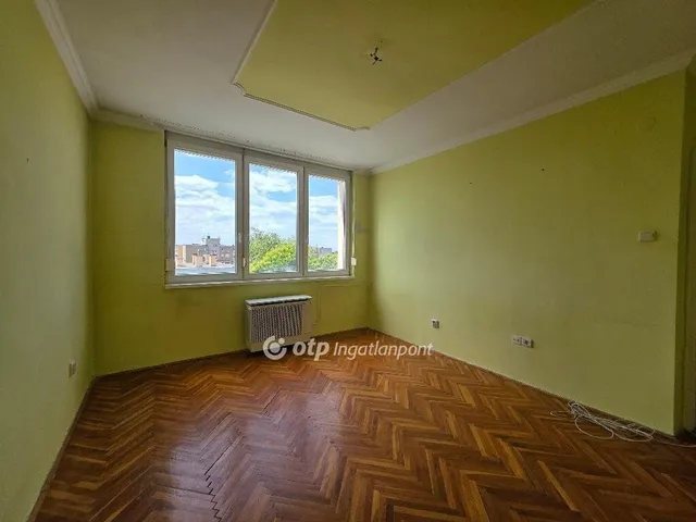 Eladó lakás Pápa 46 nm