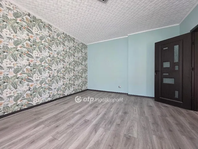 Eladó lakás Pápa 54 nm