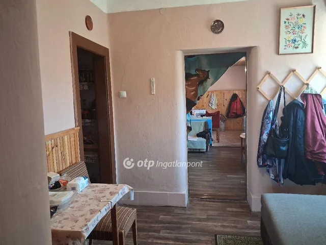 Eladó ház Kemenesmagasi 64 nm