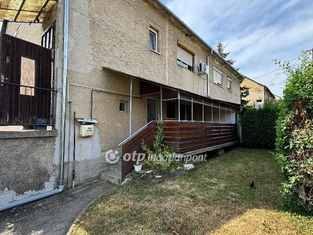 Eladó lakás Úrkút 68 nm