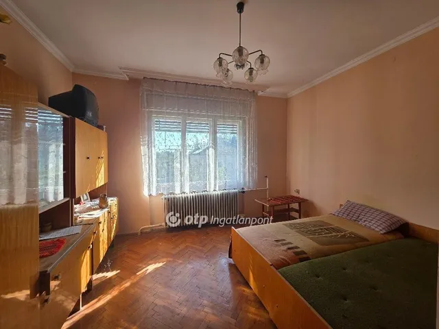 Eladó ház Pápa 198 nm