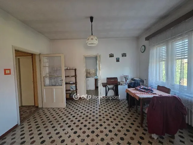 Eladó ház Pápa 198 nm
