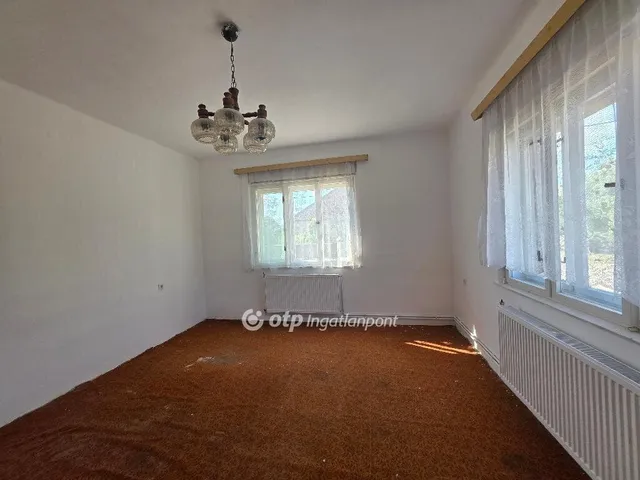 Eladó ház Pápa 79 nm