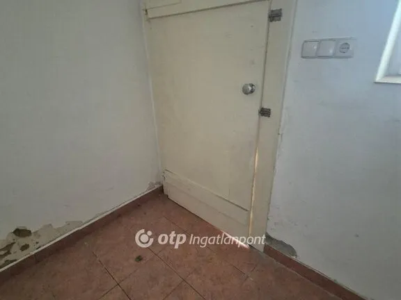 Eladó ház Mezőlak 78 nm