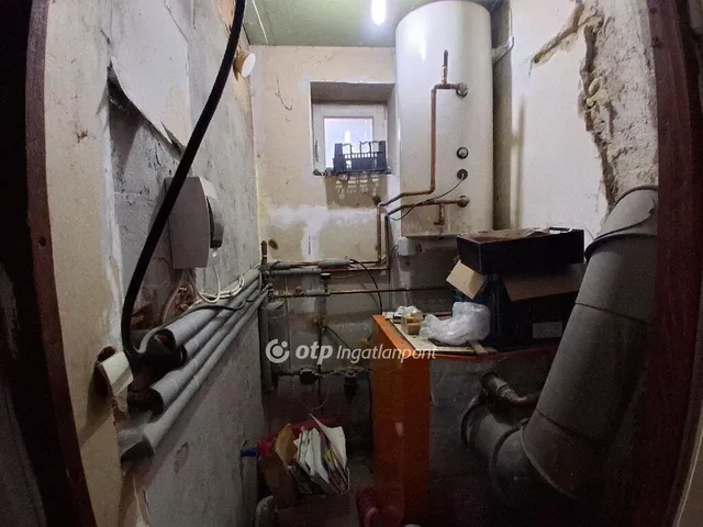 Eladó ház Pápakovácsi 188 nm