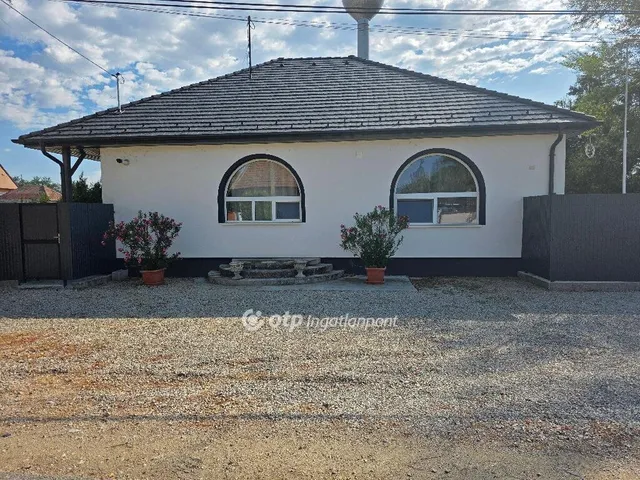 Eladó ház Mihályháza 114 nm
