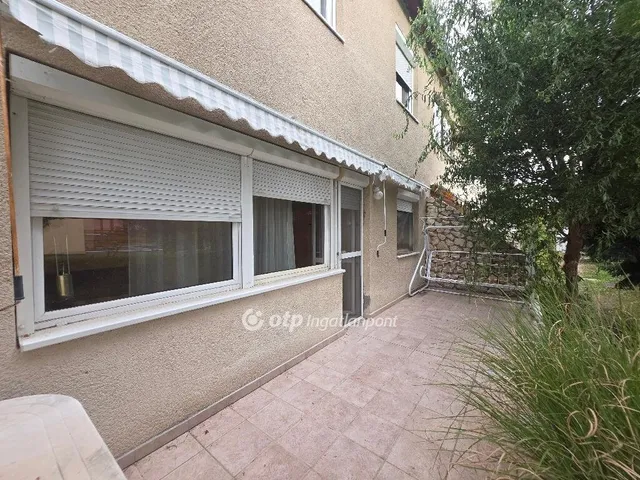 Eladó lakás Pápa 121 nm