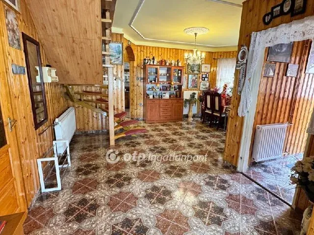 Eladó ház Pápa 200 nm