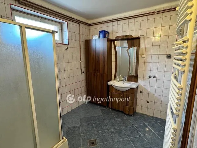Eladó ház Pápa 200 nm