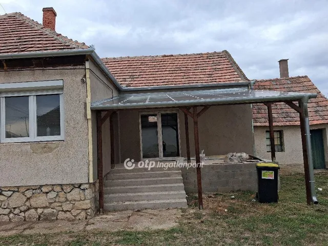 Eladó ház Mihályháza 79 nm