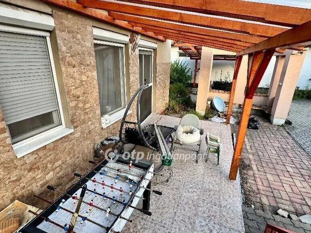 Eladó ház Pápa 157 nm