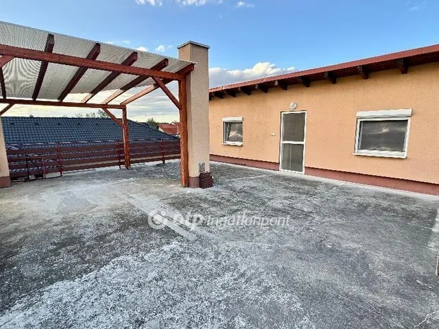 Eladó ház Pápa 157 nm