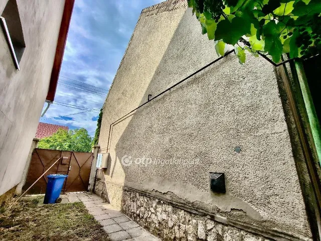 Eladó ház Pápa 60 nm