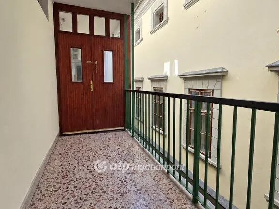 Eladó lakás Pápa 73 nm