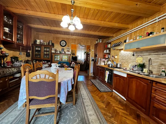 Eladó lakás Budapest XV. kerület, Rákospalota 101 nm