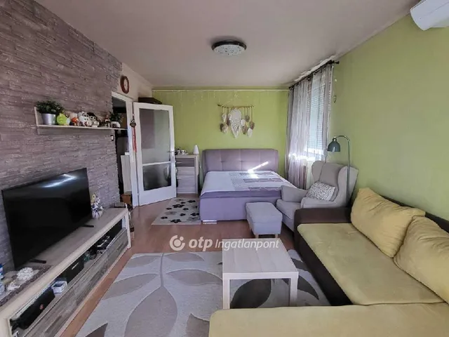 Eladó lakás Budapest XV. kerület 68 nm