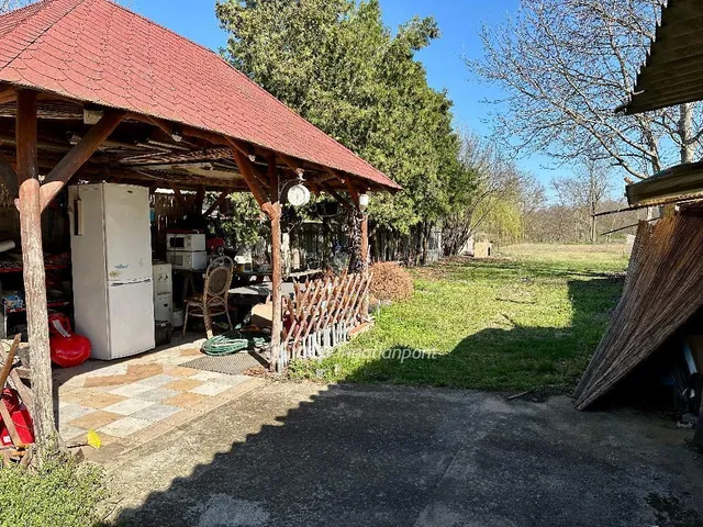 Eladó ház Dánszentmiklós 130 nm