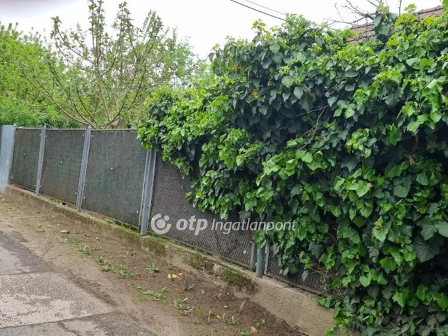 Eladó ház Tápióbicske 45 nm