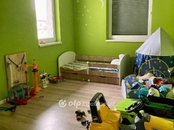 Eladó ház Dánszentmiklós 112 nm