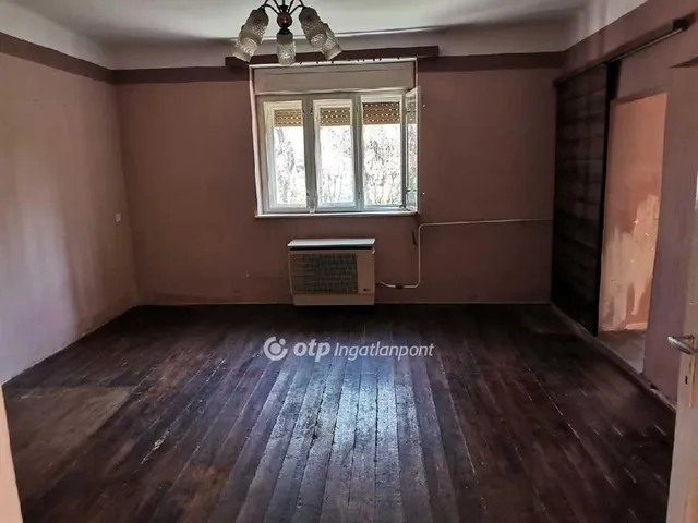 Eladó ház Cegléd 82 nm