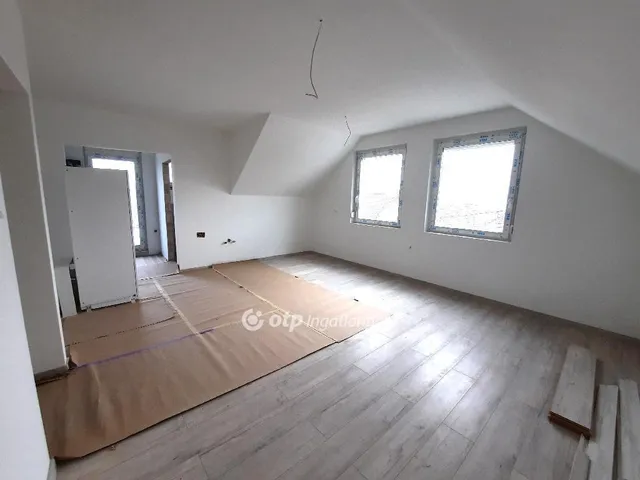 Eladó lakás Albertirsa 51 nm