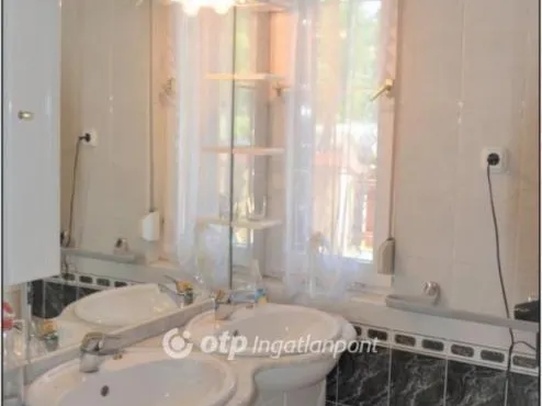 Eladó ház Monor 850 nm